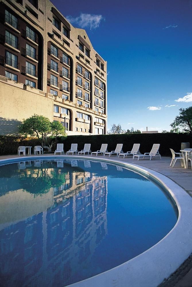 Fiesta Inn Express Chihuahua Exterior photo